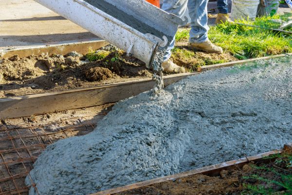 Driveway Concrete Pouring in Santa Rosa